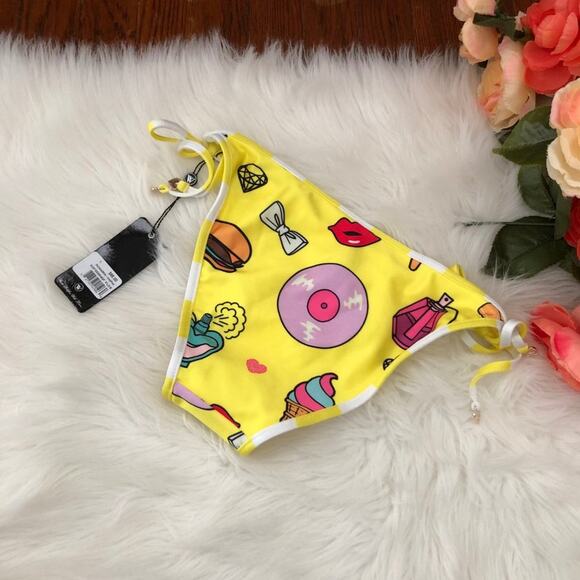WILDFOX Emoji Reversible String Bikini Bottoms NWT - Picture 2 of 2